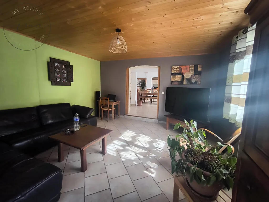 Soggiorno - Provençal Style House with Pool in Lignan-sur-Orb