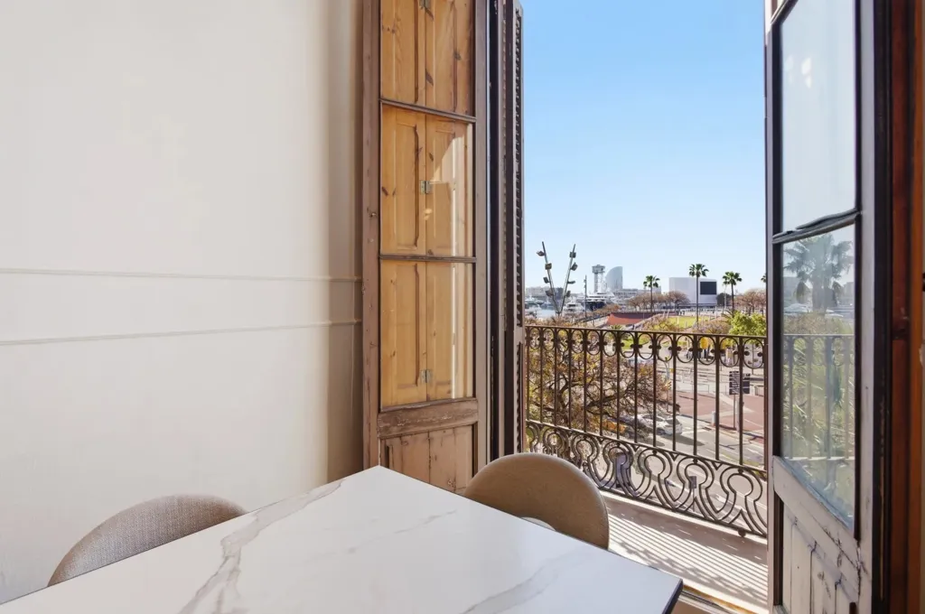Balcone - Luxury Flat with Sea View on Paseo Isabel II, Barcelona