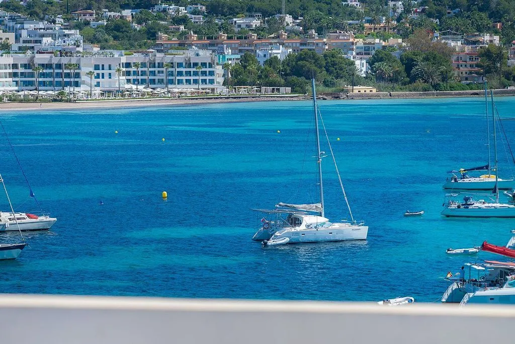 Balcon - Adosado with Pool and Terrace in Marina Botafoc