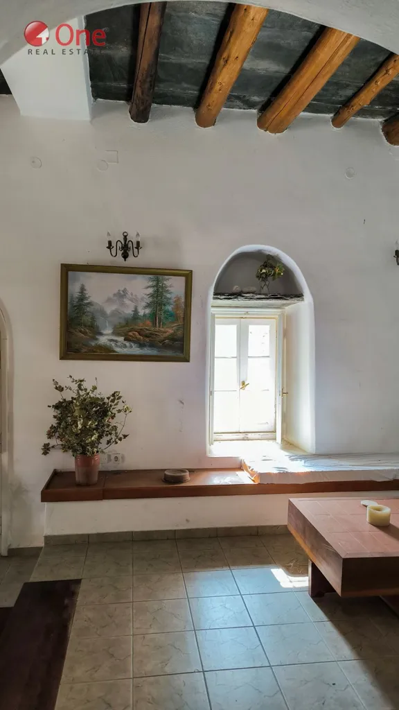 Soggiorno - 19th Century Stone House with Terrace in Mesaria
