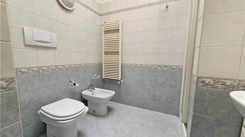 Salles de bain - Apartment with Terrace in Belluno Centre