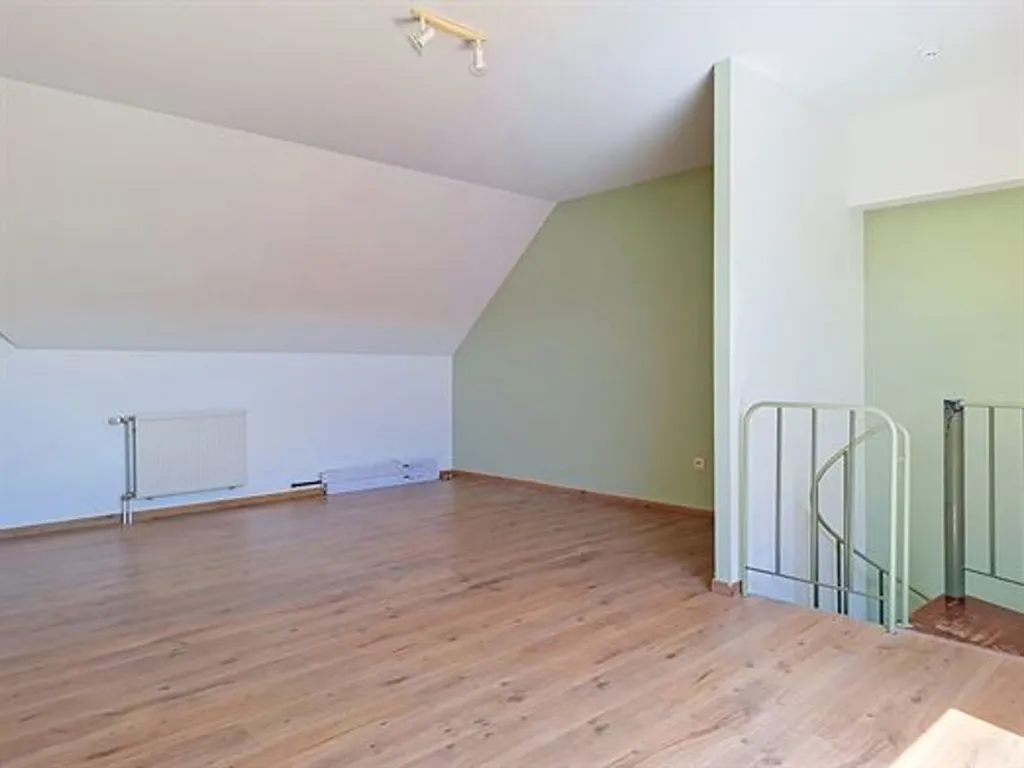 Stanze - Duplex Apartment with Terrace in Quiet Area