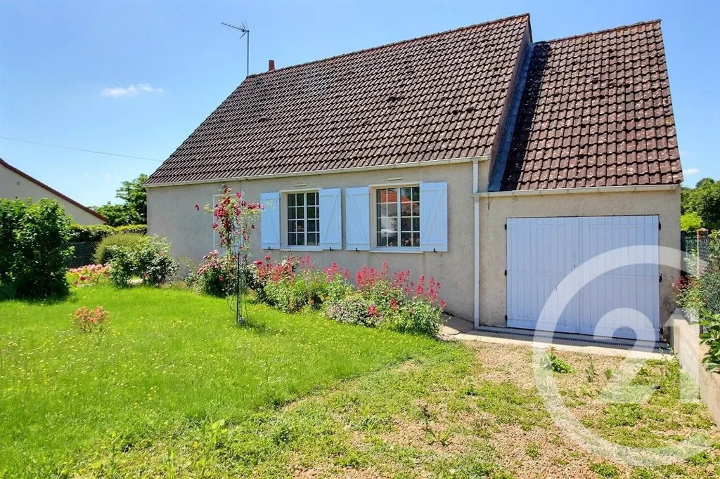 Extérieur - Maison de Plain-Pied avec Jardin à Vendôme
