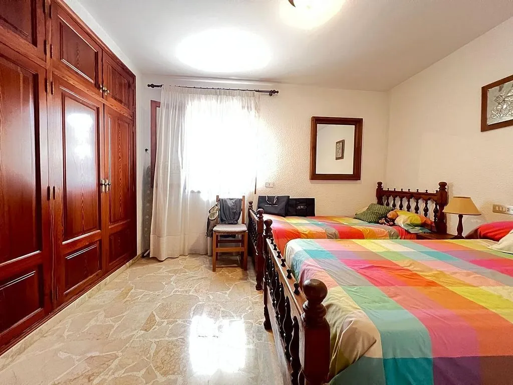 Magamistoad - Rustic House with Pool in Reis Catòlics