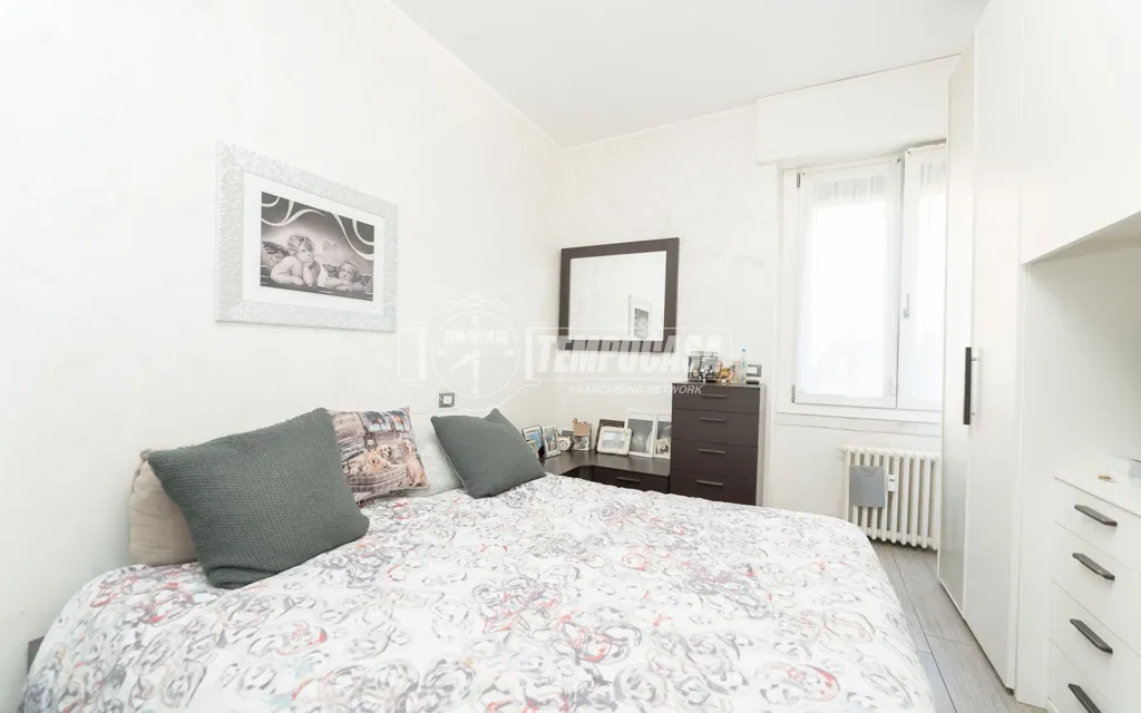 Chambres - Quadrilocale with Private Gardens in Milan