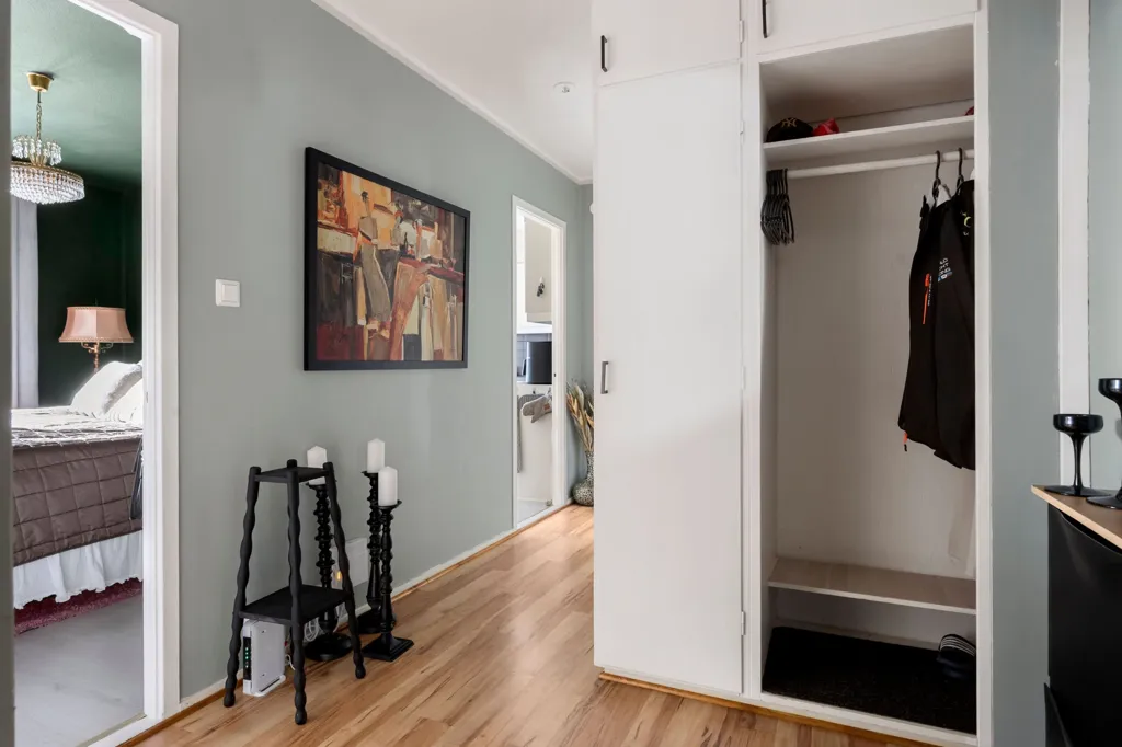 Ingresso - Renovated Flat with Glazed Balcony in Solbacken