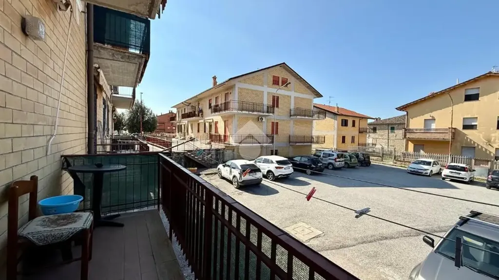 Rõdu - First Floor Flat with Terraces in Padule, Gubbio