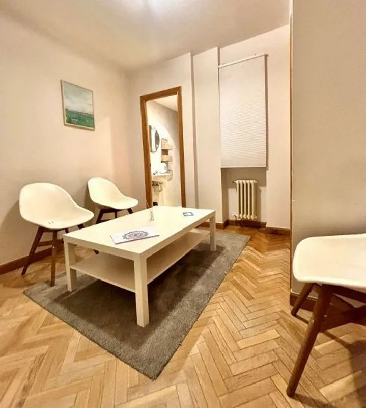 Elutuba - 3-Bedroom Flat with A/C in Almagro