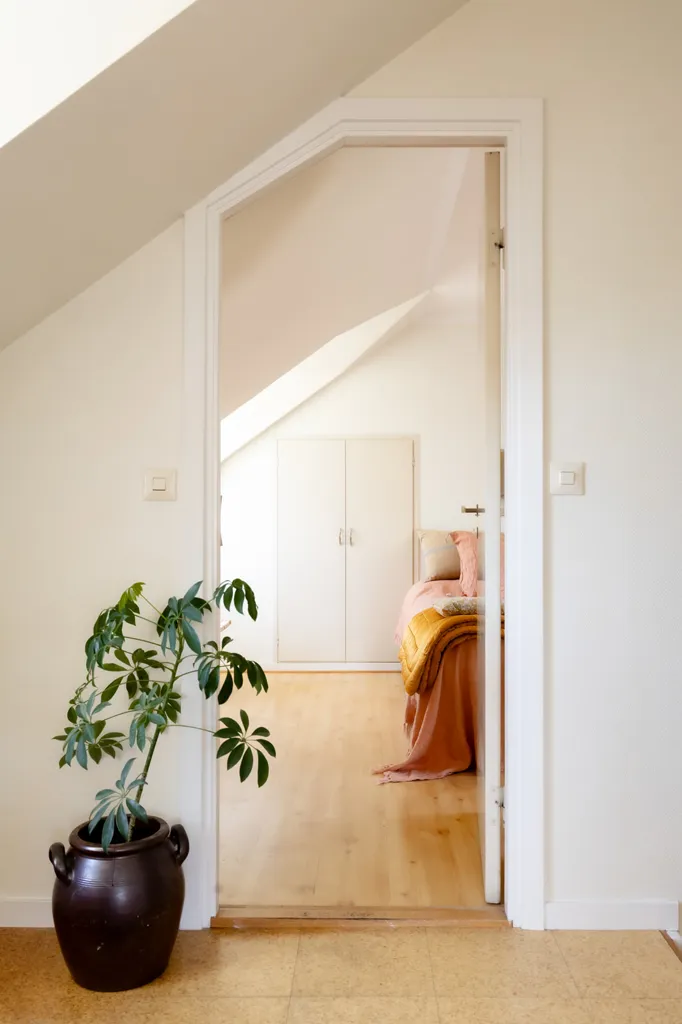 Toad - Historic Villa with Courtyard in Visby