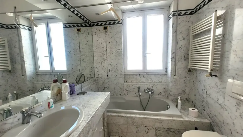 Salles de bain - Luxury Seafront Flat in Pescara