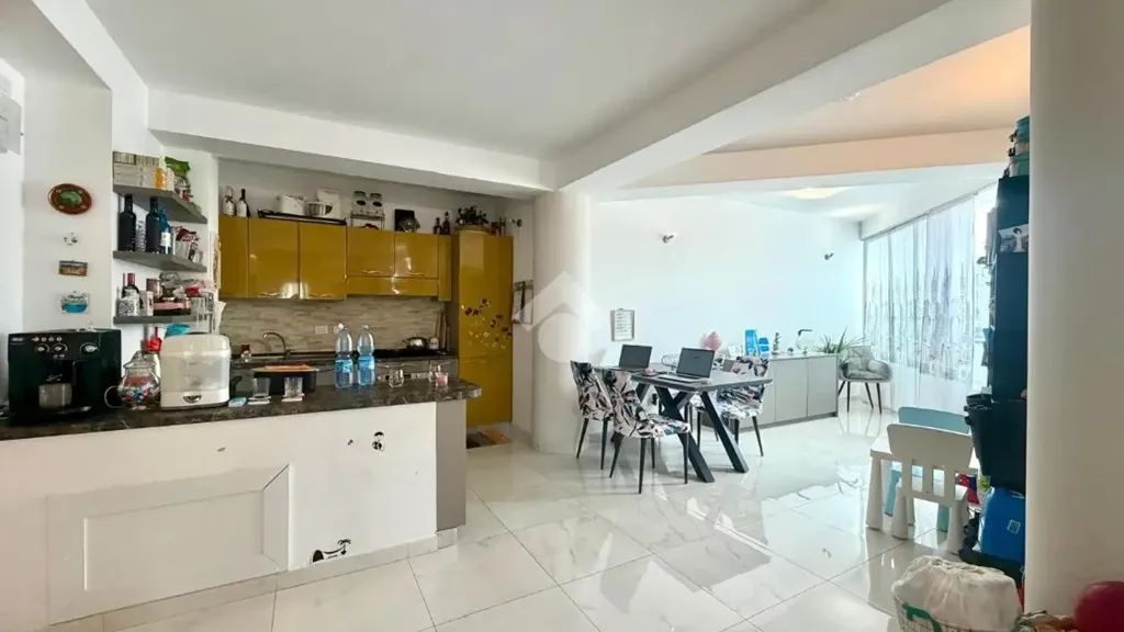 Cuisine - Apartment with Panoramic Terrace in Rende