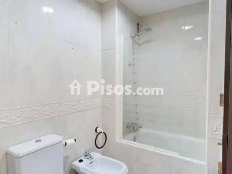 Bagni - Bright Apartment with Terrace in Valdefierro