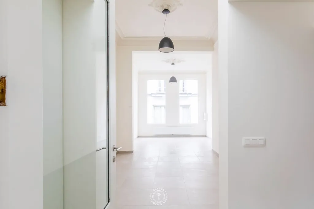 Entrée - Appartement au Rez-de-Chaussée avec Terrasse dans le Centre-Ville