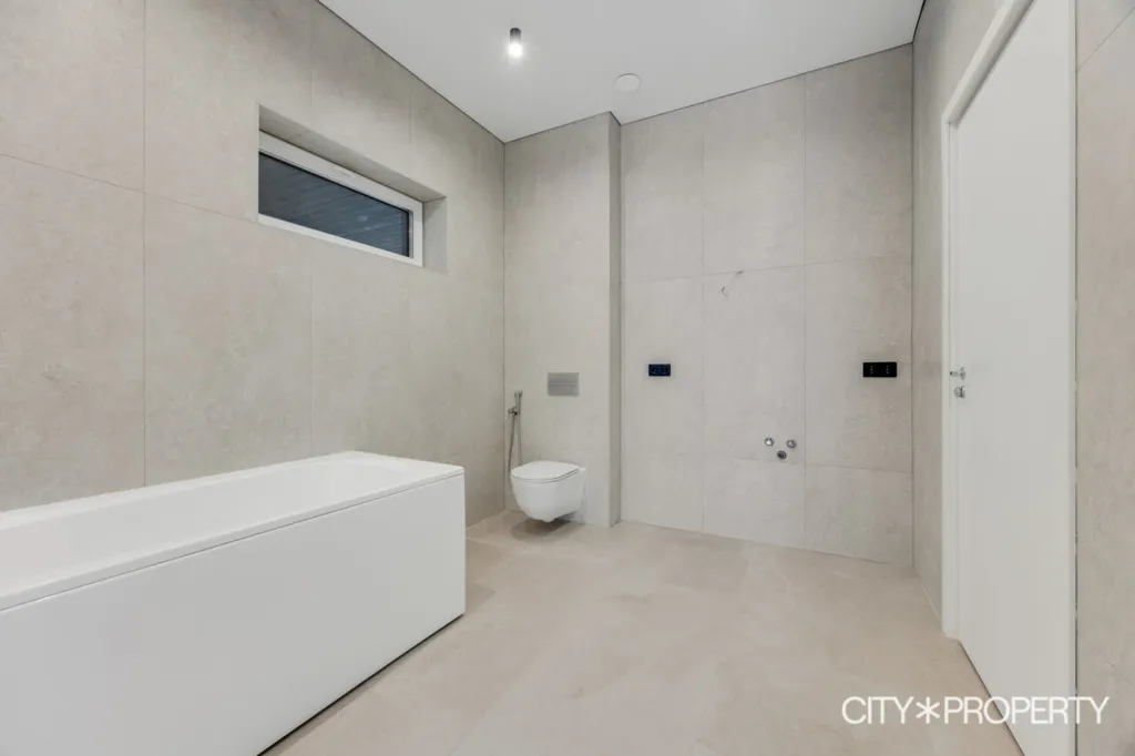 Salles de bain - New Detached House with Balcony in Harku
