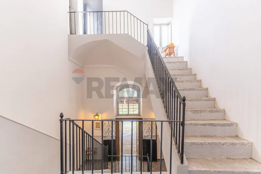 Toad - Historic Villa with Garden in San Castrese