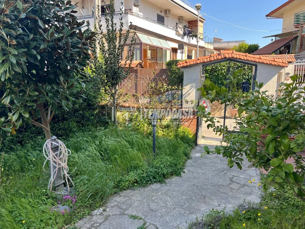 Aed - Attic with Panoramic Terrace in Naples