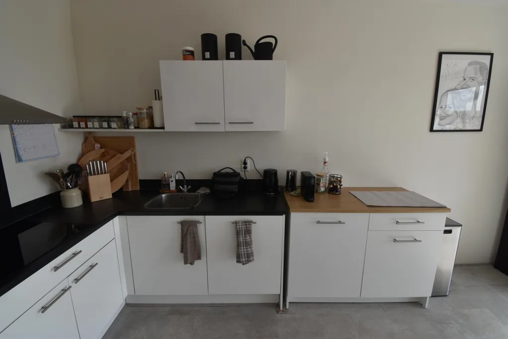 Cuisine - Apartment with Balcony in Ede