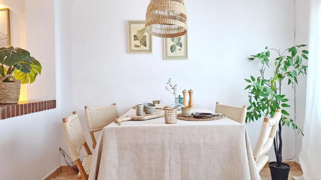 Comedor - Villa con vistas al mar en Premià de Mar