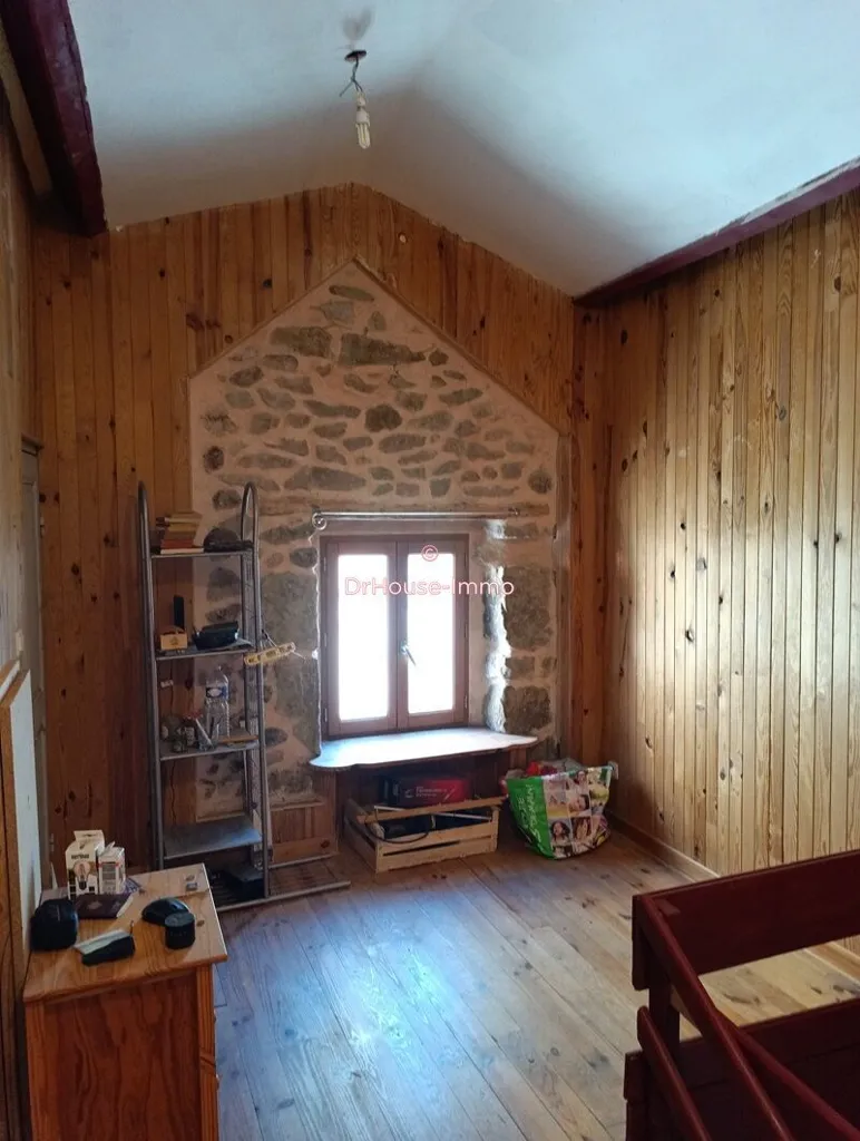 Magamistoad - Authentic Village House with Garden in Ucel
