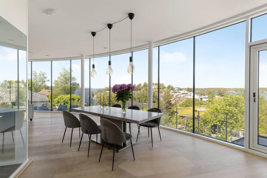 Salle à manger - Pål Ross Villa with Panoramic View in Ekerö