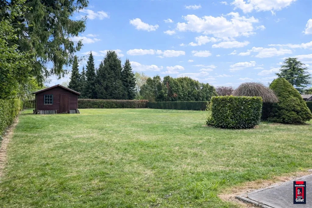 Jardin - Maison de Plain-Pied avec Jardin à Ohey