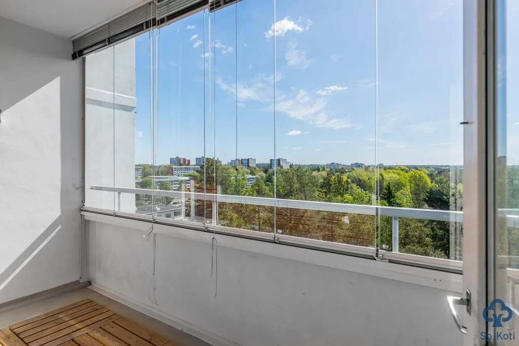 Balcon - Corner Apartment with Balcony in Turku Ilpo
