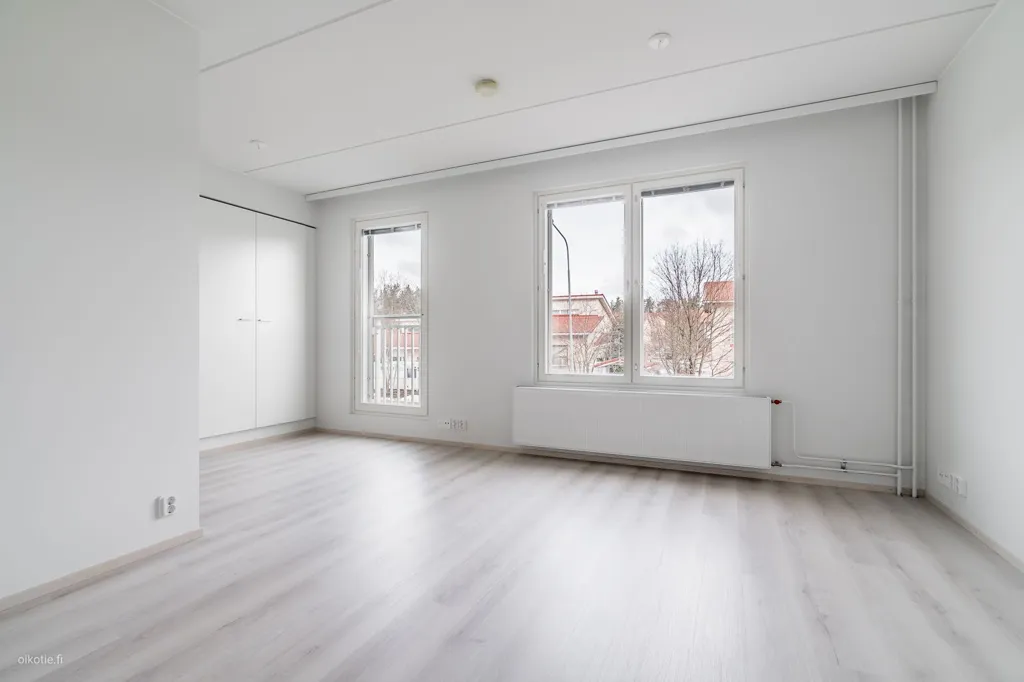 Rooms - Alcove Flat with Balcony in Tuusula