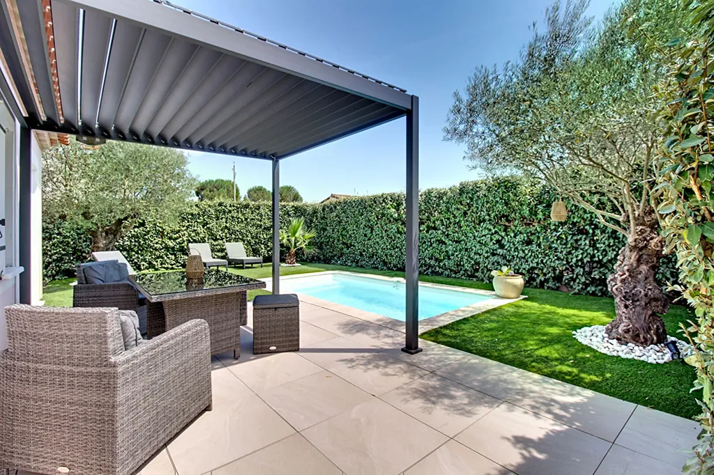 Piscine - Villa avec Piscine et Garage à Vidauban