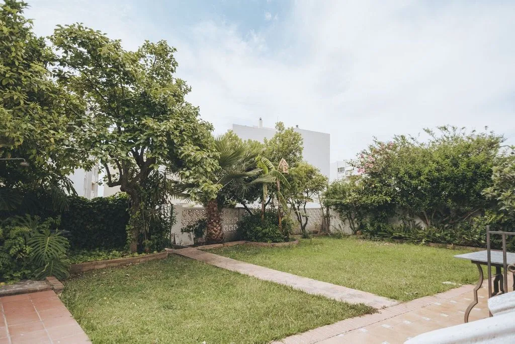 Jardin - Luxury Villa with Pool in Marbella Centre