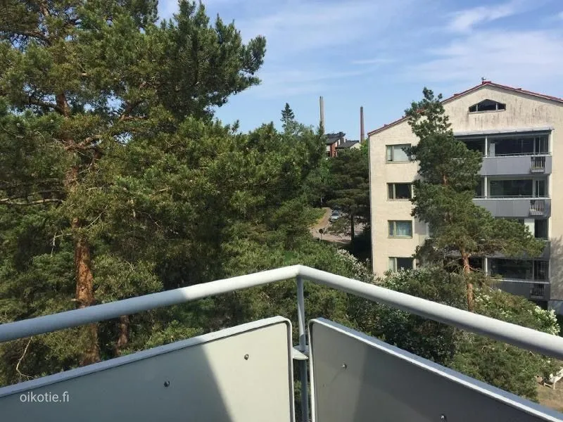 Balcony - Apartment with Balcony in Lauttasaari, Helsinki