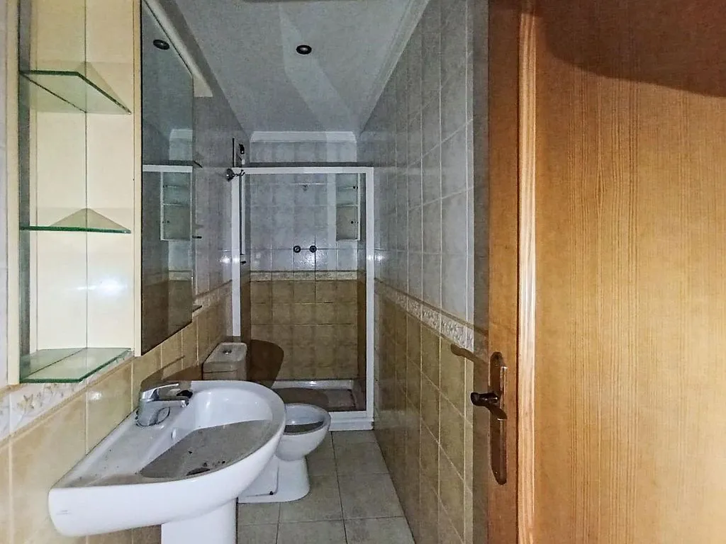 Vannitoad - Ground Floor Flat for Renovation in Almoines