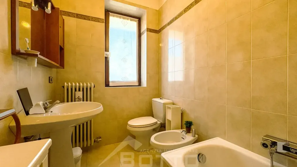 Vannitoad - Independent House with Lake View in Pettenasco