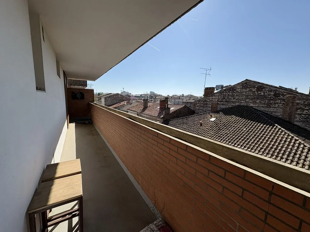 Rõdu - Luxury Flat with Balconies in Agen