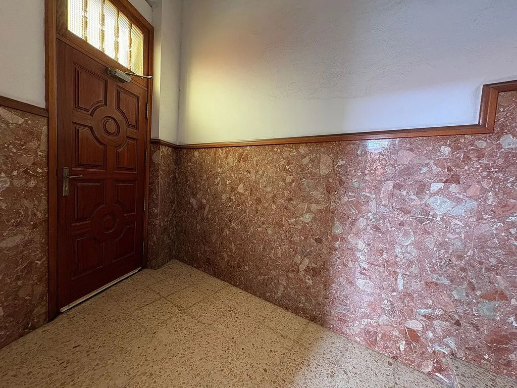 Esik - Terraced House with Elevator in Calle Párroco Ramón González Guedes