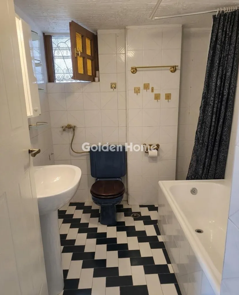 Salles de bain - Renovated Apartment with Sea View in Rafina