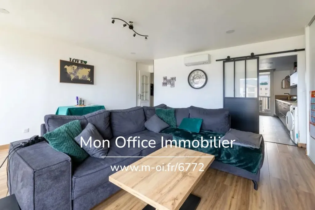 Elutuba - Renovated Flat with Pool in Aubagne
