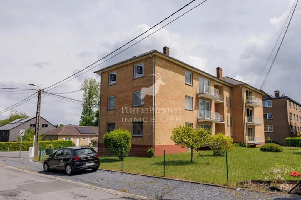 Extérieur - Appartement 3 chambres avec balcon à Gozée