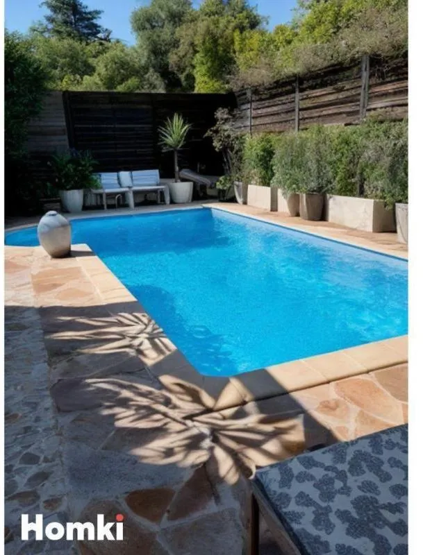 Piscine - Maison avec Piscine et Jardin à Marseille 11ᵉ