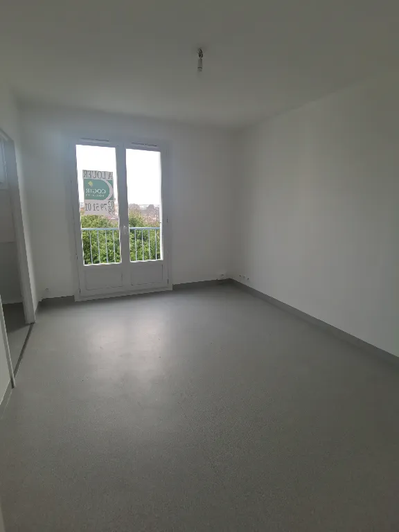 Stanze - Studio with Parking near Rennes University