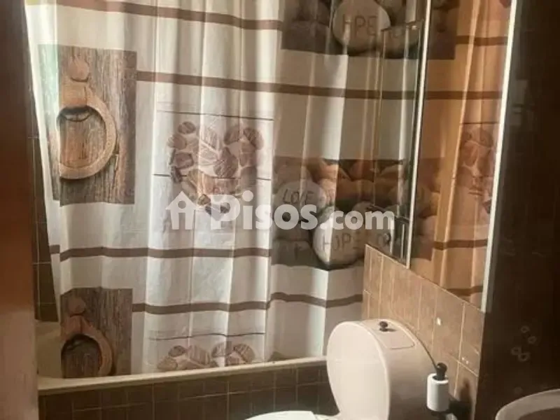 Salles de bain - Appartement 2 chambres à ES