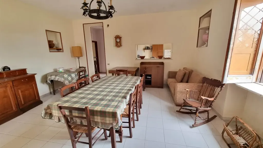 Söögituba - Independent House with Dual Access in Torre Le Nocelle