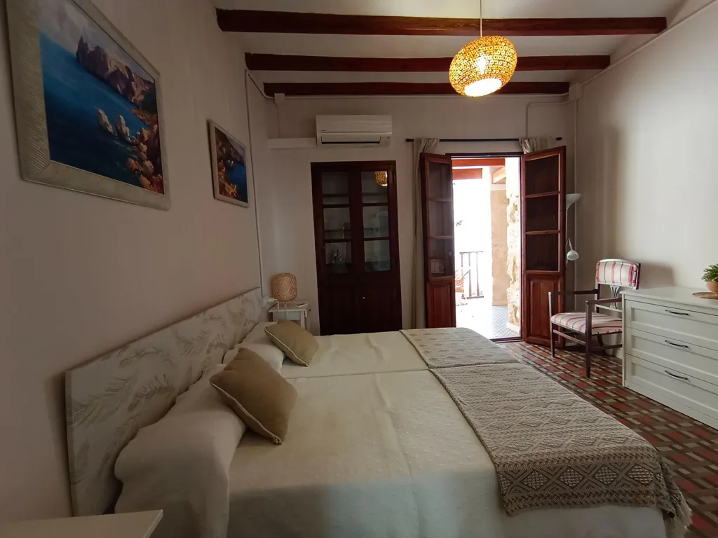 Chambres - Local commercial 9 pièces à Alicante/Alacant