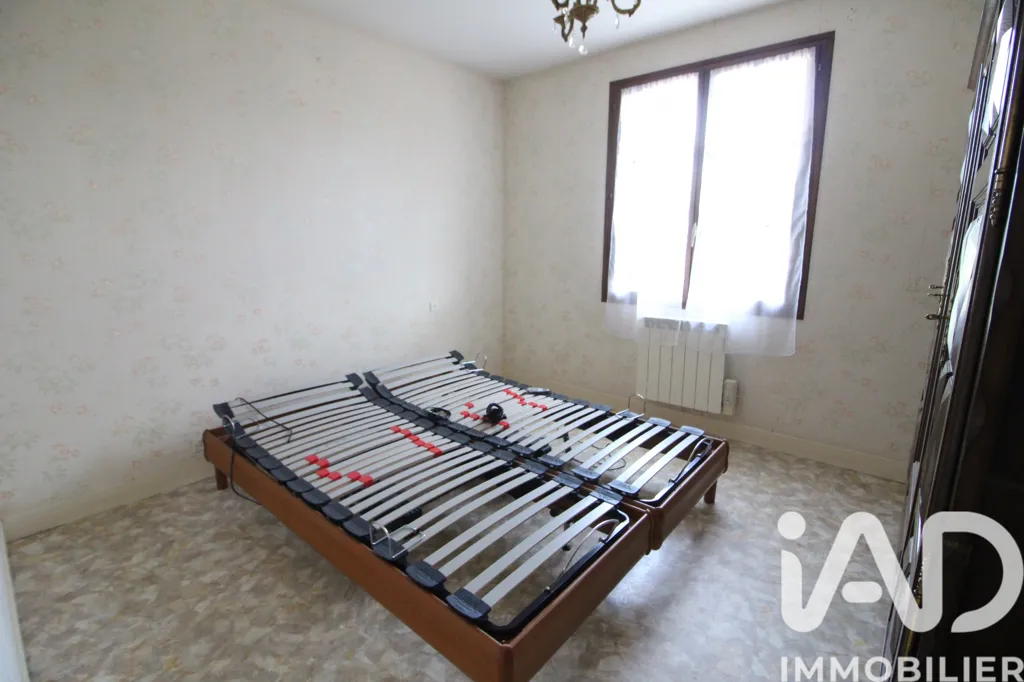 Magamistoad - Traditional House with Pool near Chatellerault
