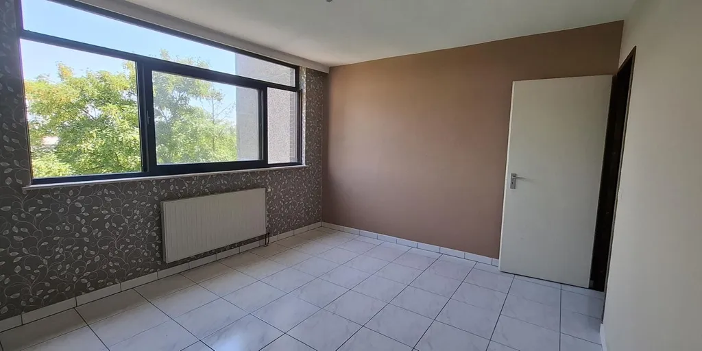 Stanze - Light-Filled Apartment with Terrace in Dendermonde