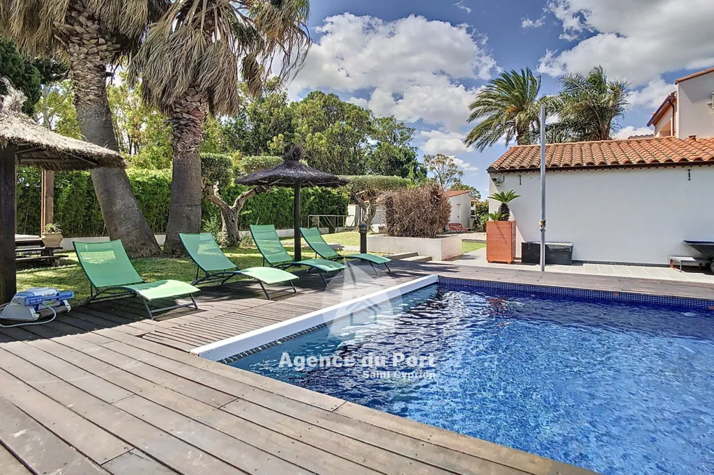 Bassein - Individual Villa with Pool in Saint-Cyprien