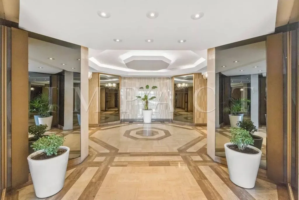 Entrée - Appartement de luxe avec terrasse à Cannes
