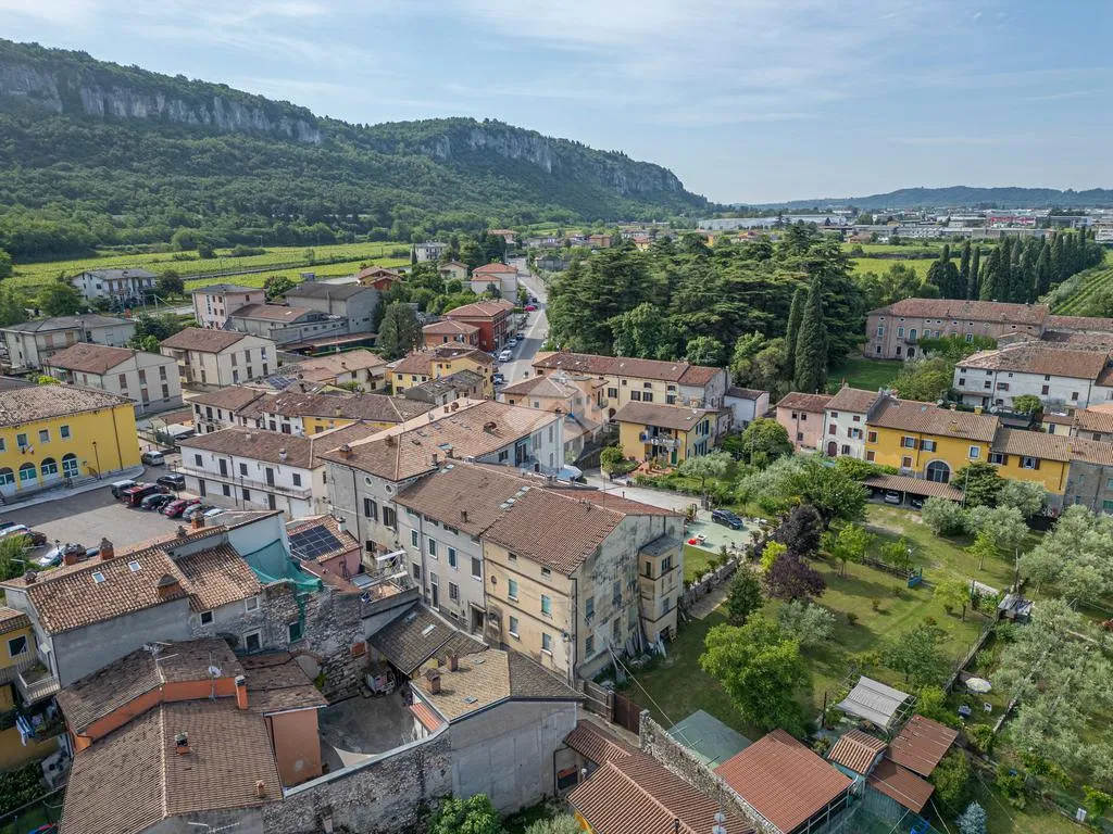 Vista aerea - 4-Bedroom Apartment with Terrace in Dolcè