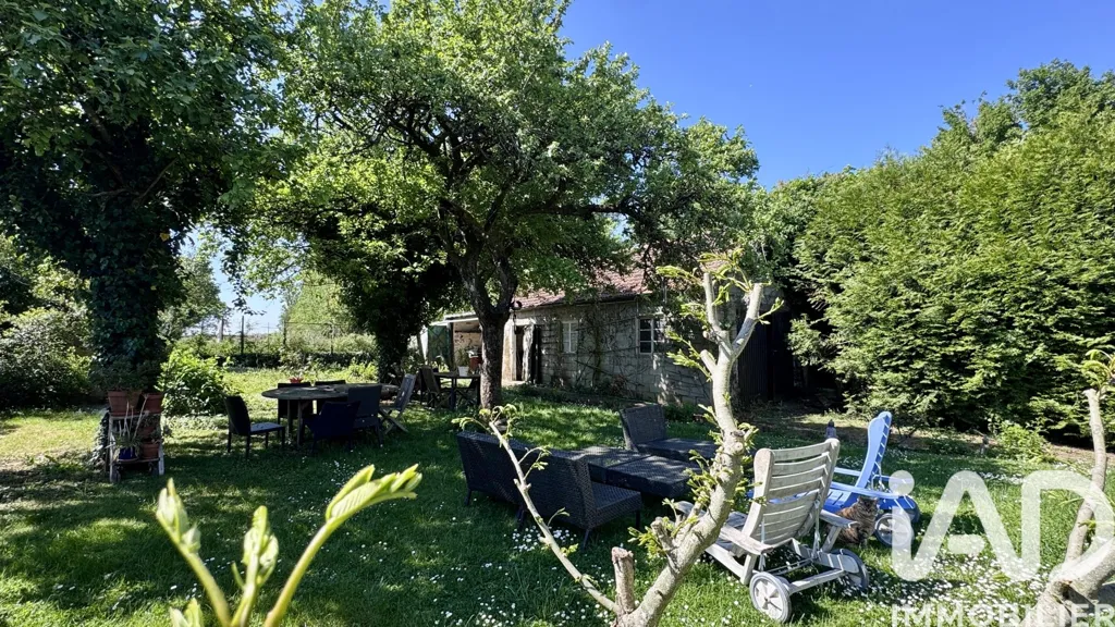 Jardin - Maison avec Véranda à Chevrainvilliers