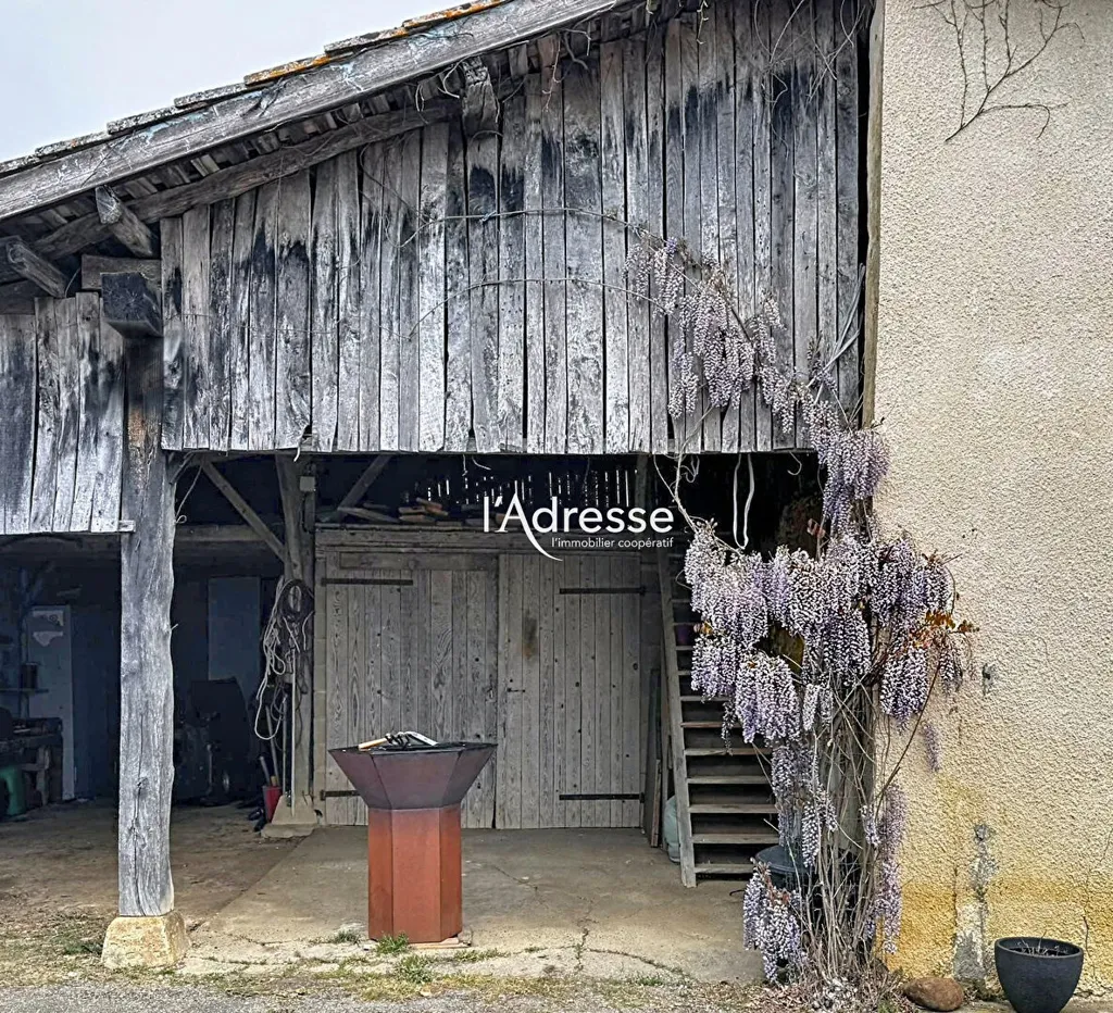 Aed - Renovated House with Views in Juilles