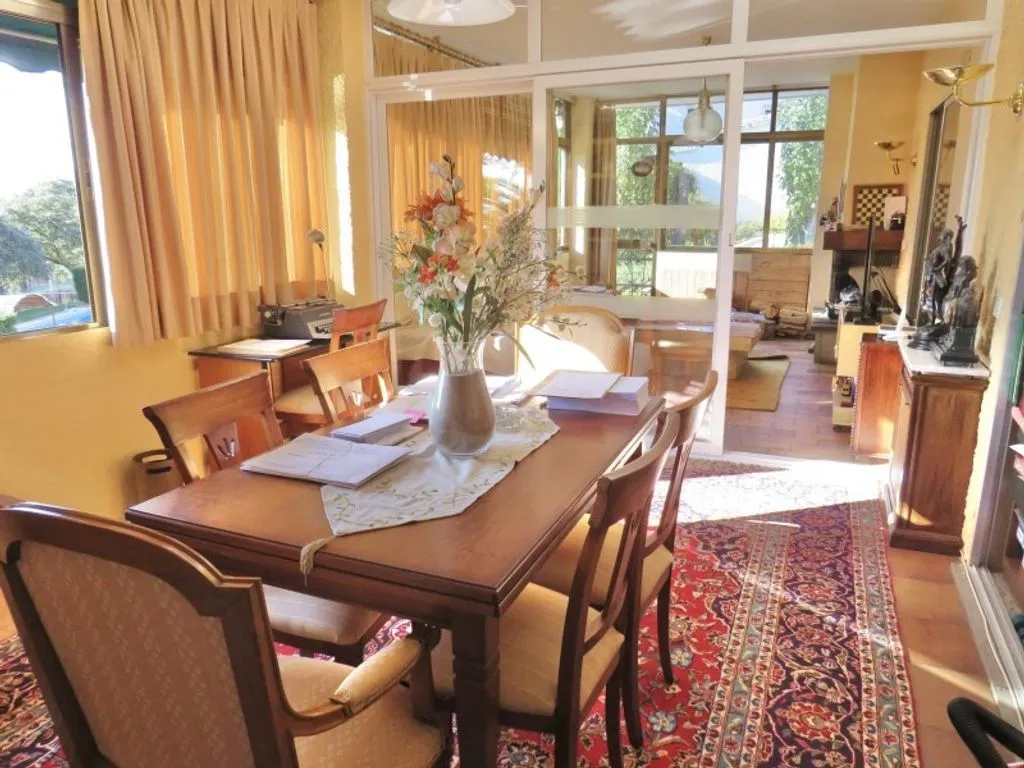 Salle à manger - Luxury House with South-Facing Views in Algete